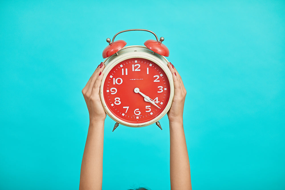 Tips to Adjust to Daylight Savings Time